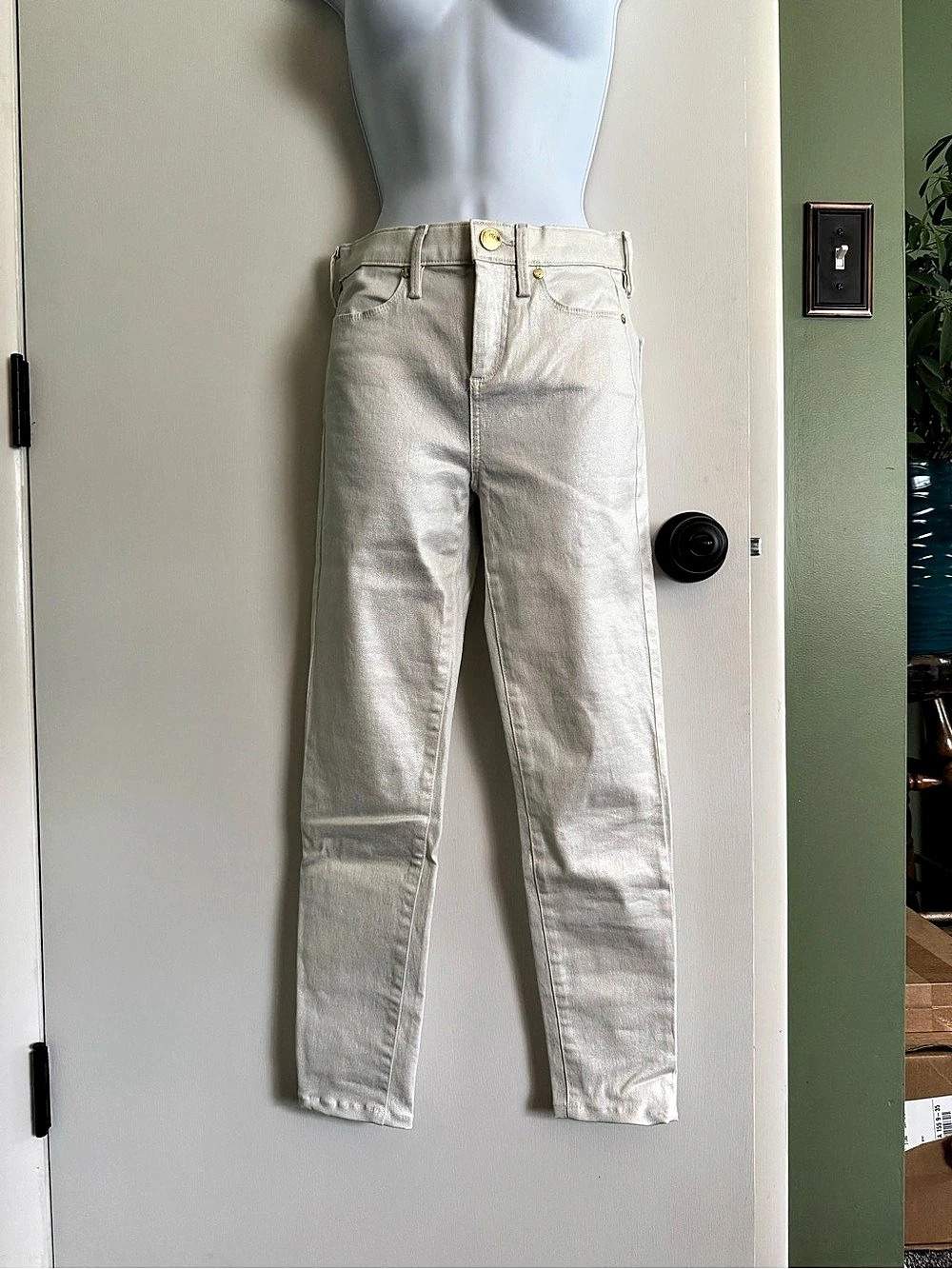 Lilly Pulitzer white Metallic skinny Jeans in high waist 00 Like New